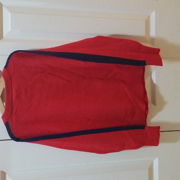 Festive GAP Winter Sweater - Picture 2 of 5